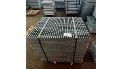 решетчатый прессованный настил P Zn 33x33 / 30x2 Ст3пс купить в Туле